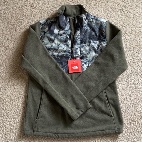 The North Face Jackets & Blazers - NWT Northface